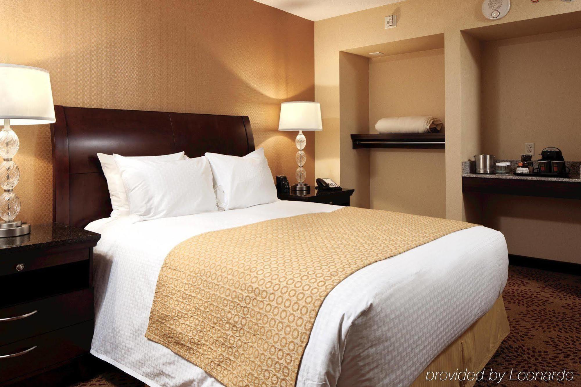 Doubletree By Hilton Pittsburgh Monroeville Convention Center Szoba fotó