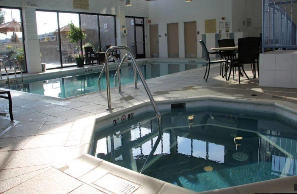 Doubletree By Hilton Pittsburgh Monroeville Convention Center Kültér fotó